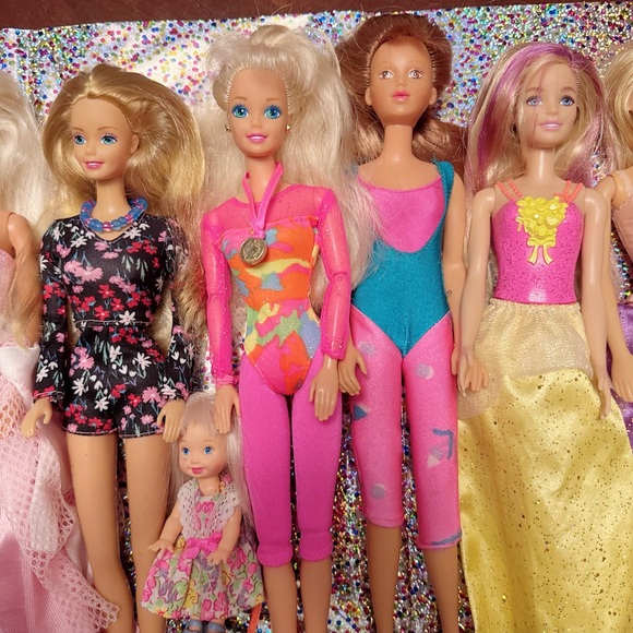 Barbie bundle - Picture 3 of 5